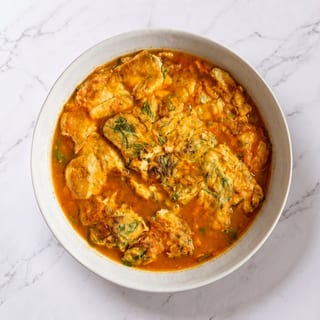 Sour Soup with Acacia Omelet